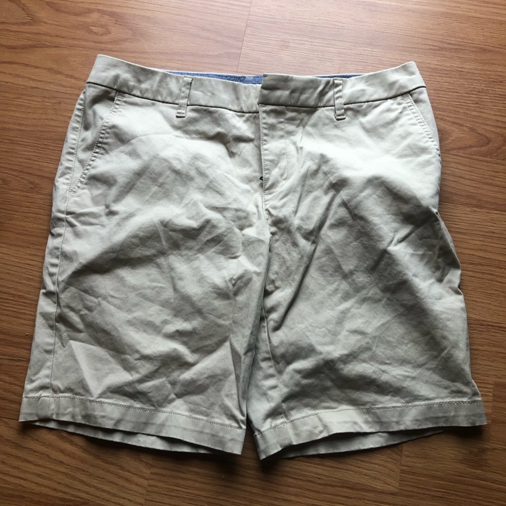 Tommy Hilfiger Men's Khaki Flat-Front Cotton Shorts